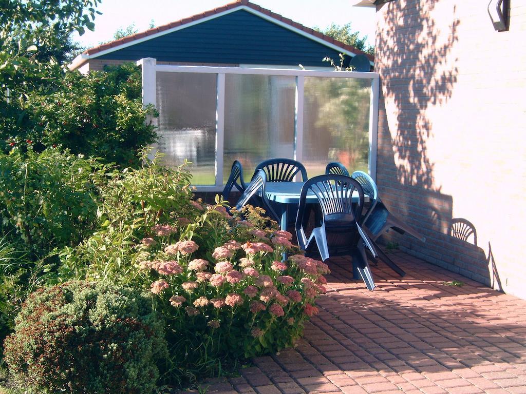 Ferienhaus Lisakowski Warmenhuizen Bagian luar foto